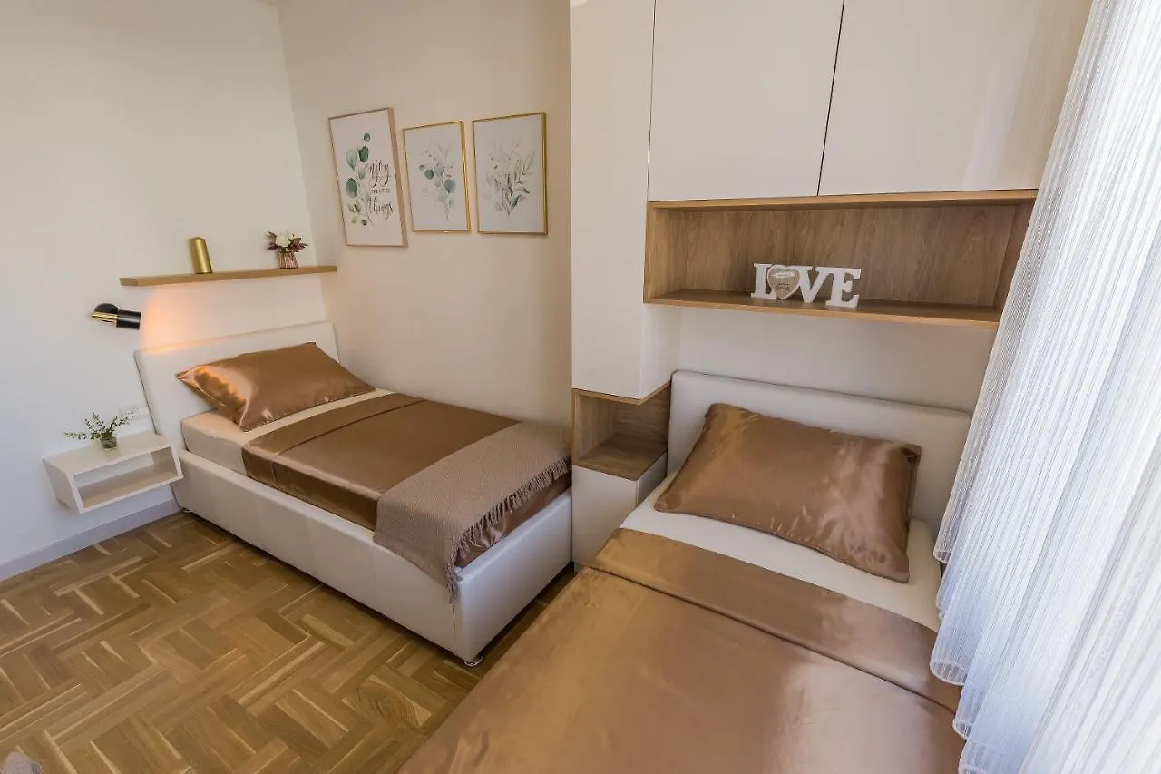 Apartments K-Residence Kastela Croatia